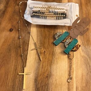 Super Cute NEW Jewelry Set